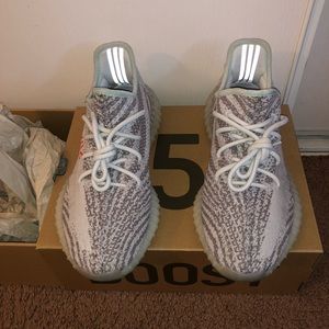Yeezy Boost 350 V2 “Blue Tint”